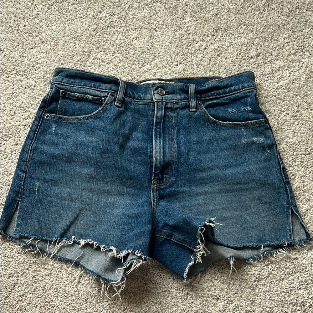 Abercrombie & Fitch 4in mom high rise